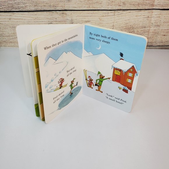 Dr.Seuss mini book bundle - Picture 2 of 8